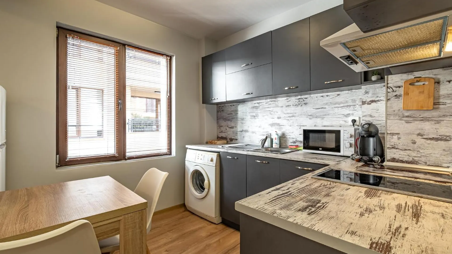 Karavelov Top Center Apartment Várna
