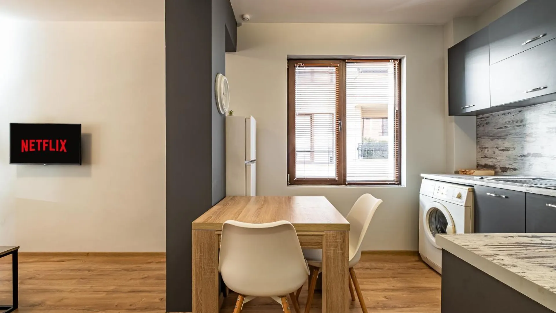 Karavelov Top Center Apartment Várna