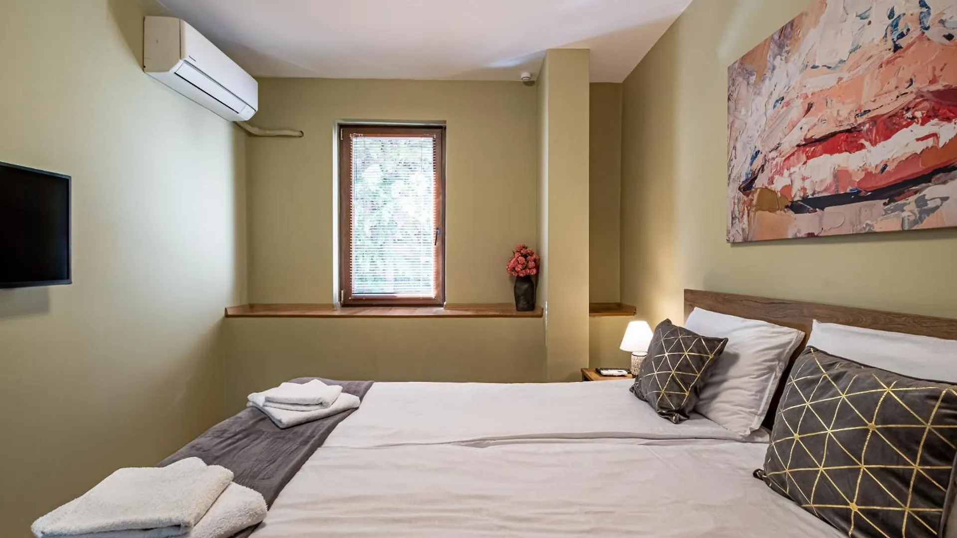 Karavelov Top Center Apartment Varna